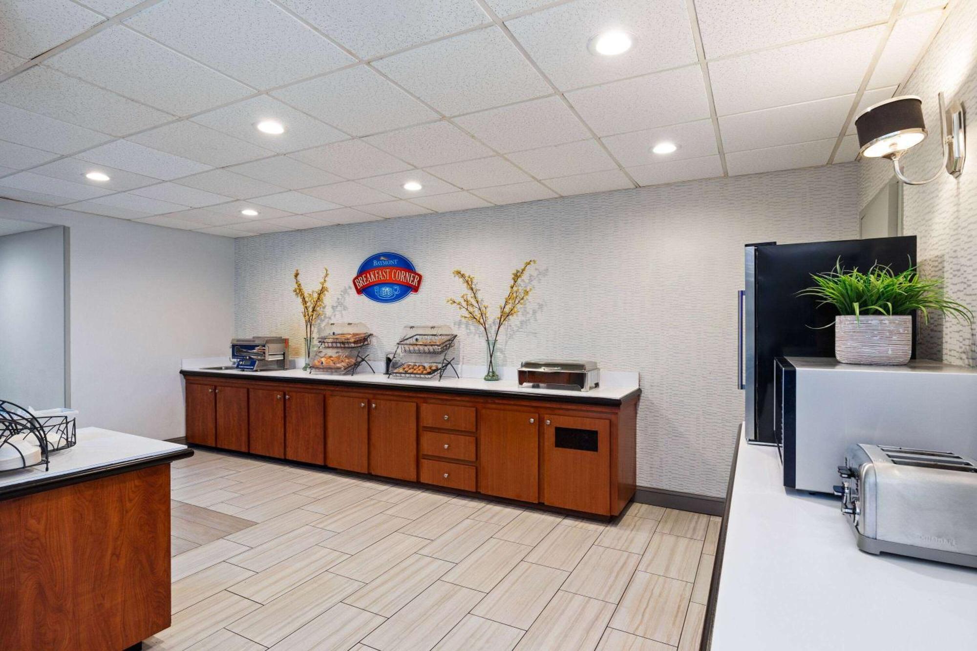 Baymont By Wyndham Nashville Airport Eksteriør billede