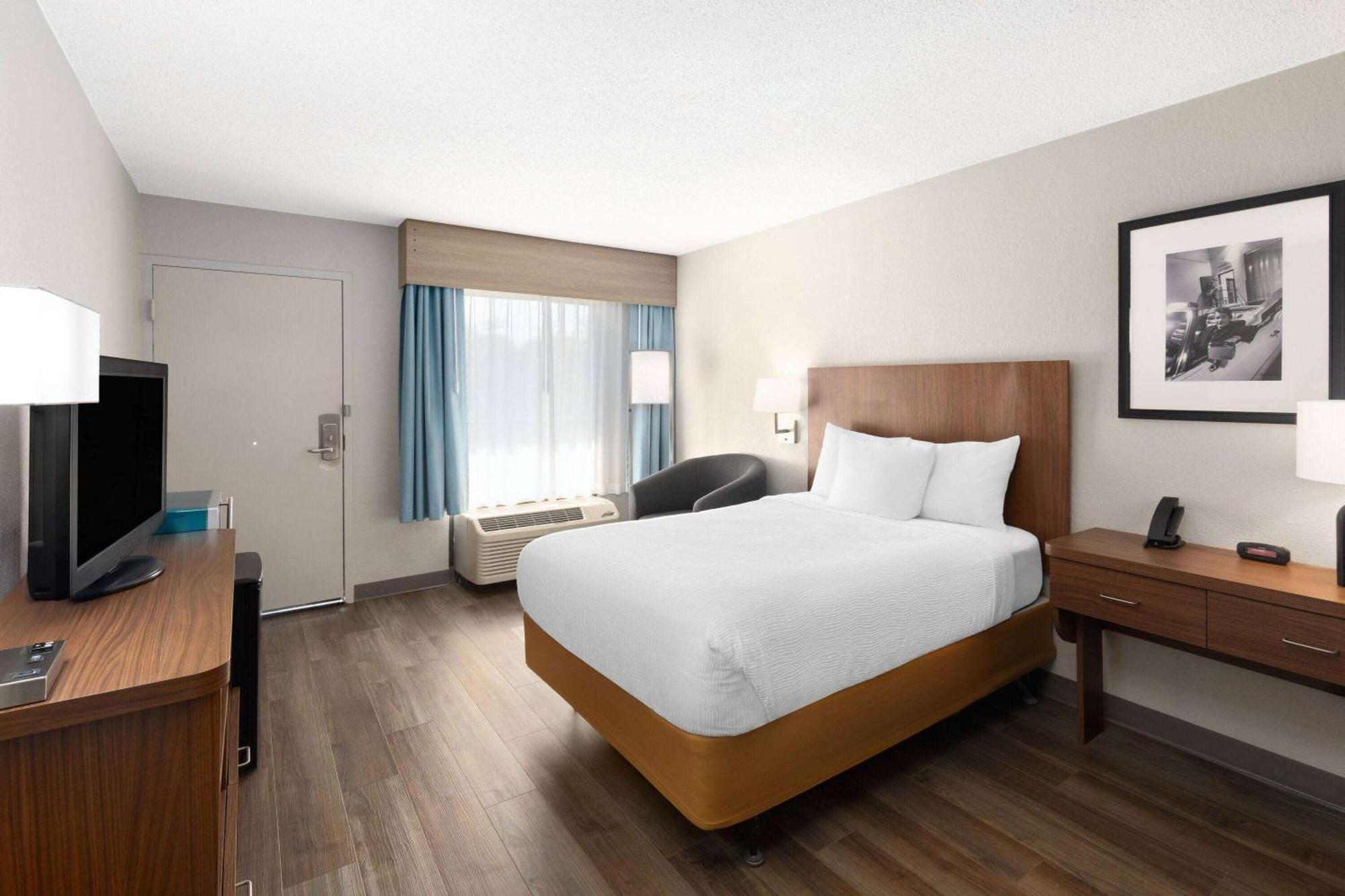 Baymont By Wyndham Nashville Airport Eksteriør billede